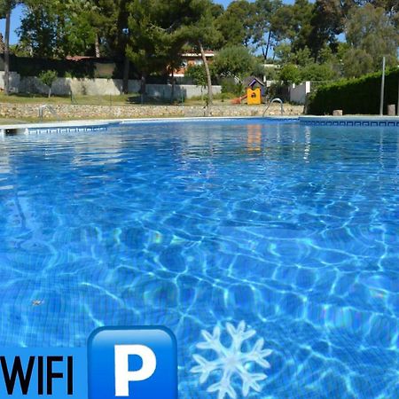 Pool, Beach, Golf & Hard Rock In サロウ エクステリア 写真